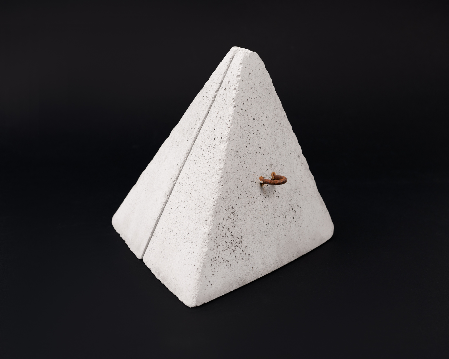 Зуб дракона, бетонный